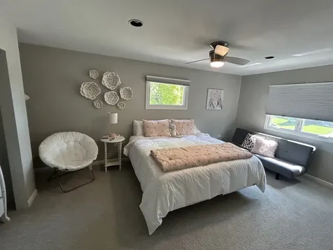 829 Kent Circle Bartlett IL 60103