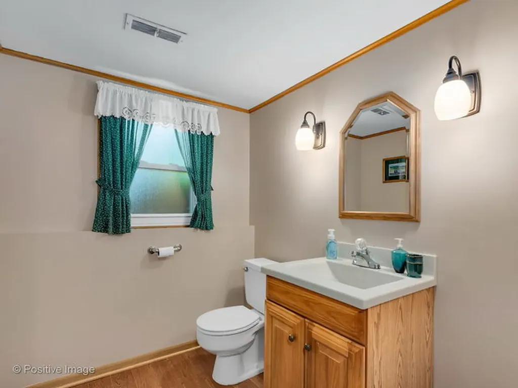 7827 Rohrer Drive Downers Grove IL 60516