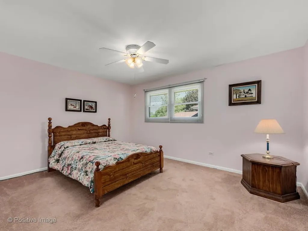7827 Rohrer Drive Downers Grove IL 60516