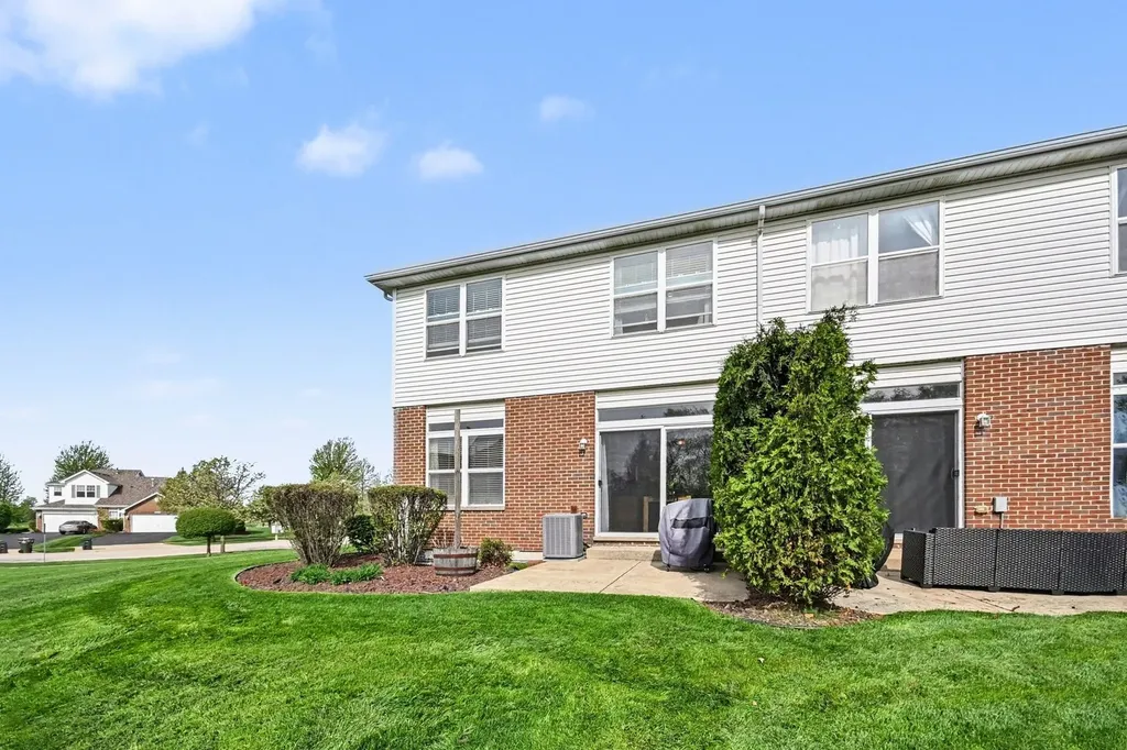 2618 Foxwood Drive New Lenox IL 60451