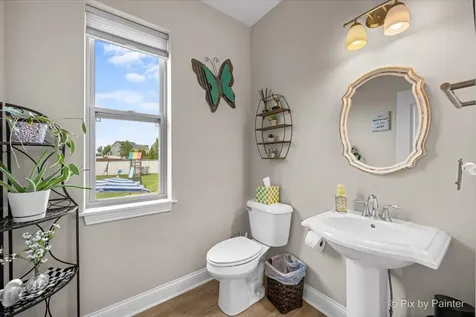 2240 Coventry Circle S Sycamore IL 60178