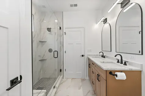 8611 Dorr Road Wonder Lake IL 60097
