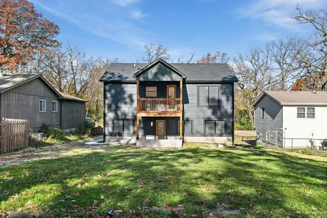 8611 Dorr Road Wonder Lake IL 60097