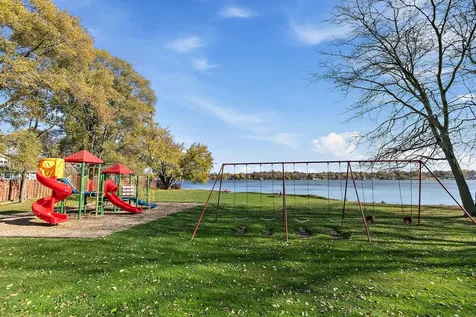8611 Dorr Road Wonder Lake IL 60097