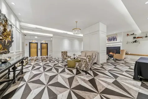 1340 North Astor Street Chicago IL 60610