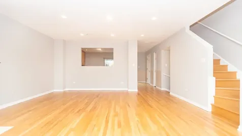 1513 North Clybourn Avenue Chicago IL 60610
