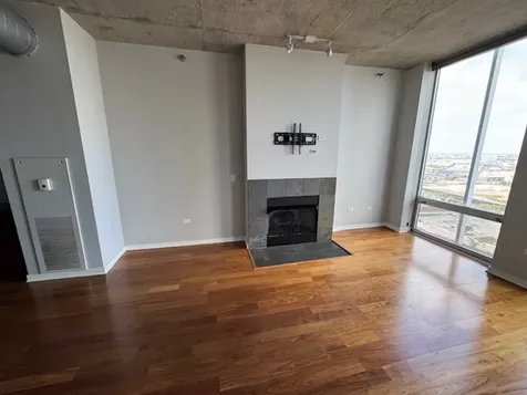 700 North Larrabee Street Chicago IL 60654