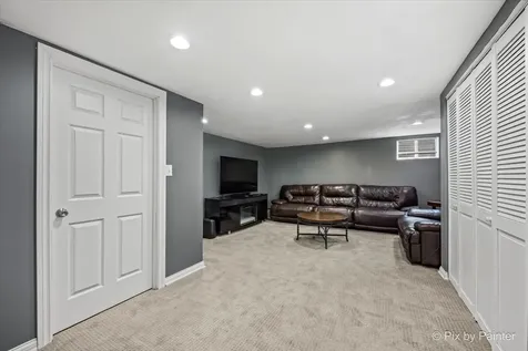 2030 Westbury Lane Aurora IL 60502