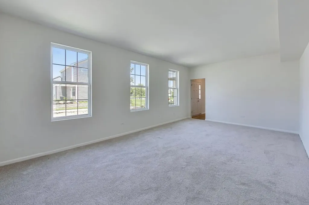 1047 Celebration Drive Aurora IL 60504