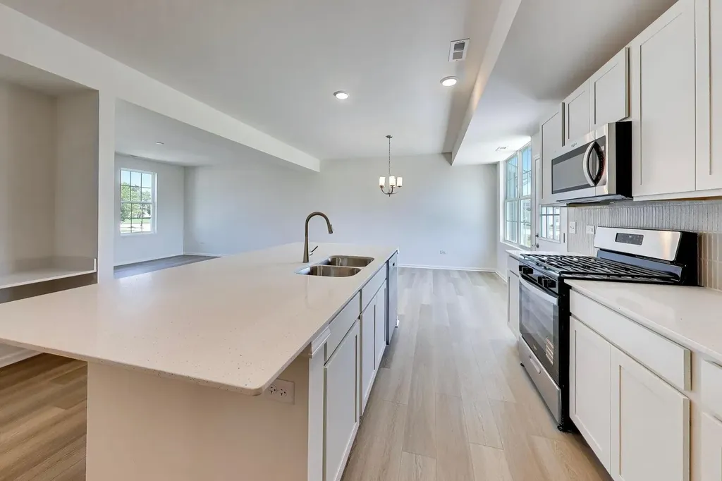 1047 Celebration Drive Aurora IL 60504