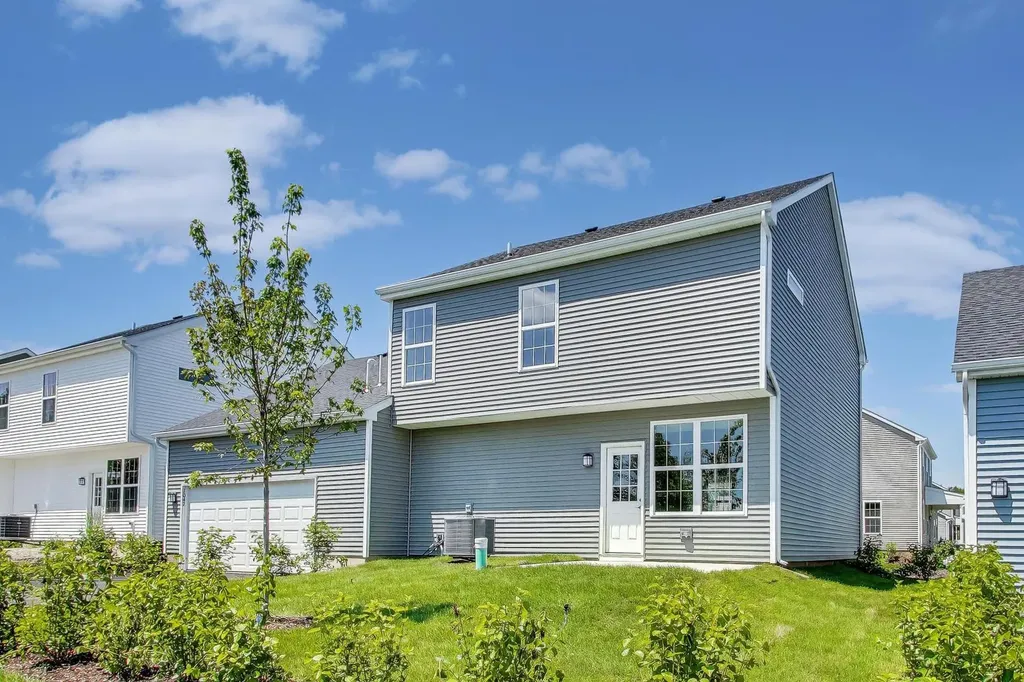 1047 Celebration Drive Aurora IL 60504
