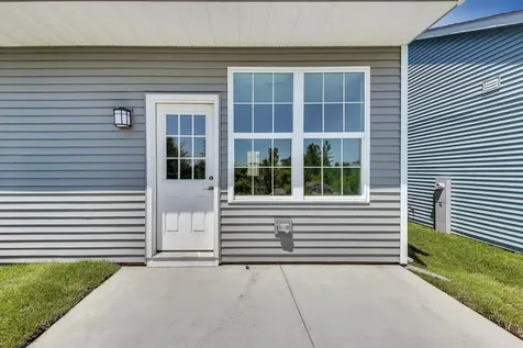 1047 Celebration Drive Aurora IL 60504