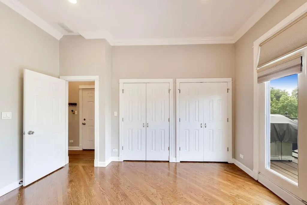 2174 North Stave Street Chicago IL 60647
