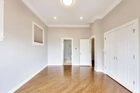 2174 North Stave Street Chicago IL 60647