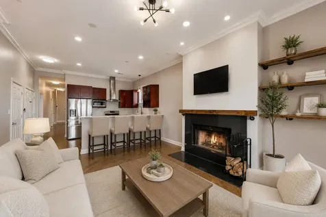 2174 North Stave Street Chicago IL 60647