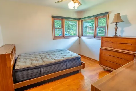 5715 Knollwood Road Rockford IL 61107
