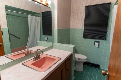 5715 Knollwood Road Rockford IL 61107
