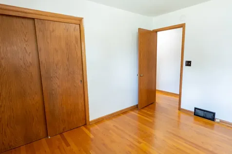 5715 Knollwood Road Rockford IL 61107