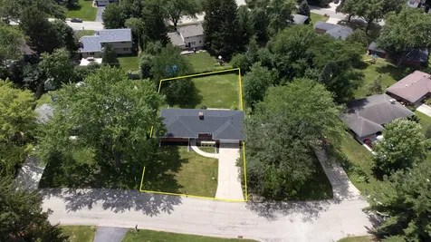 5715 Knollwood Road Rockford IL 61107