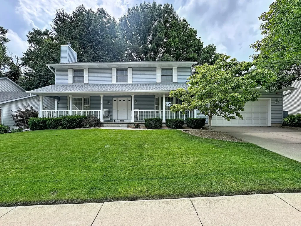 3707 75TH Street Court Moline IL 61265