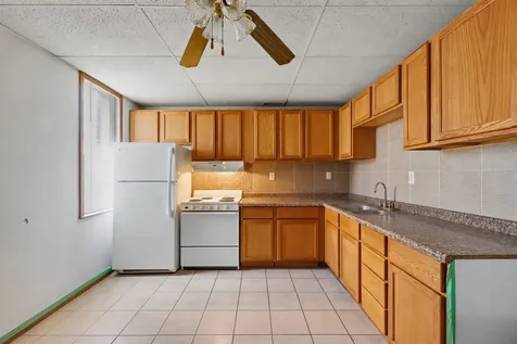2112 North Market Street Champaign IL 61822