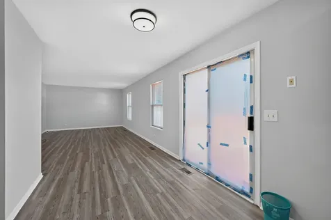 2640 Sycamore Drive Waukegan IL 60085