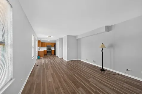 2640 Sycamore Drive Waukegan IL 60085