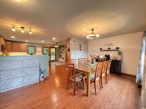 134 Fieldstone Lane Dixon IL 61021