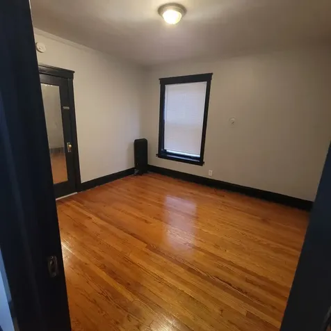 507 West Englewood Avenue Chicago IL 60621