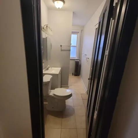 507 West Englewood Avenue Chicago IL 60621