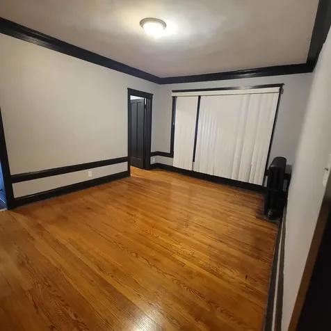 507 West Englewood Avenue Chicago IL 60621