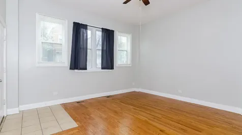915 West 32nd Street Chicago IL 60608