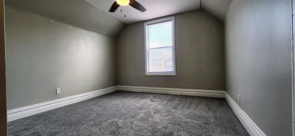 3816 West Montrose Avenue Chicago IL 60618