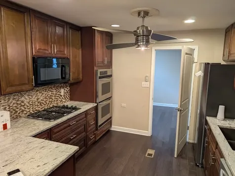17511 Winston Drive Country Club Hills IL 60478
