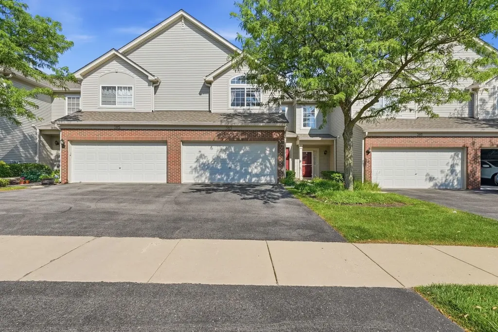 383 Jamestown Court Aurora IL 60502