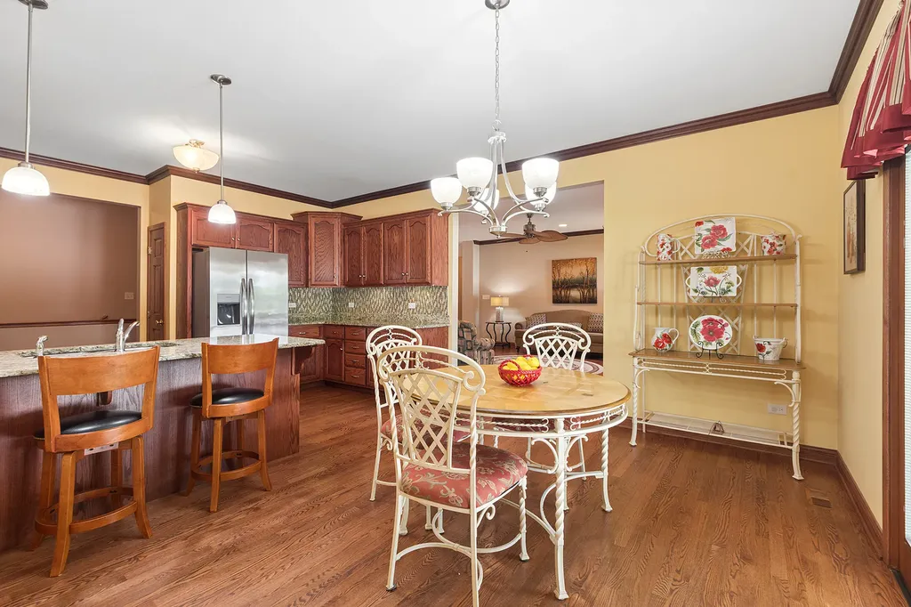 2310 Bluestone Bay Drive New Lenox IL 60451