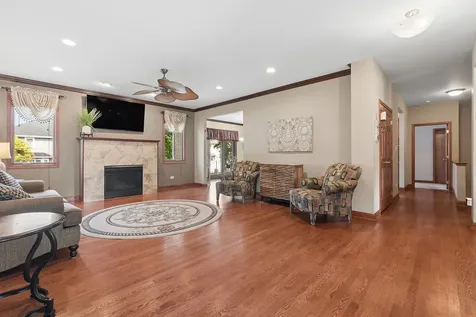 2310 Bluestone Bay Drive New Lenox IL 60451