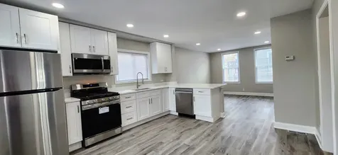 3816 West Montrose Avenue Chicago IL 60618