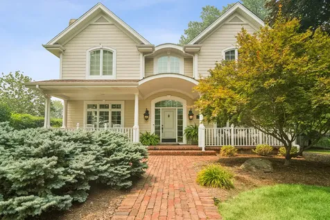 1600 North Vail Avenue Arlington Heights IL 60004