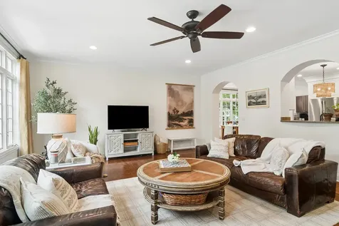 1600 North Vail Avenue Arlington Heights IL 60004