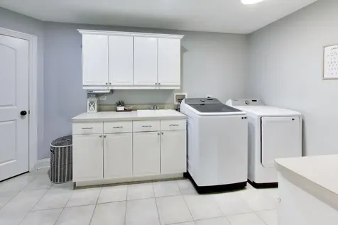 1600 North Vail Avenue Arlington Heights IL 60004