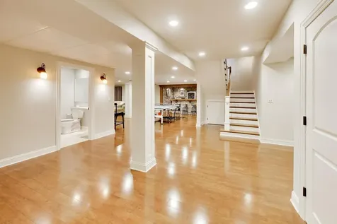 1600 North Vail Avenue Arlington Heights IL 60004