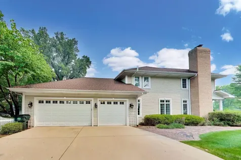 1600 North Vail Avenue Arlington Heights IL 60004