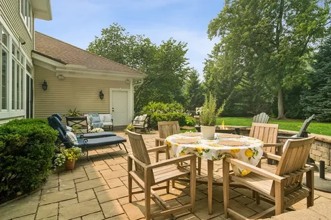 1600 North Vail Avenue Arlington Heights IL 60004