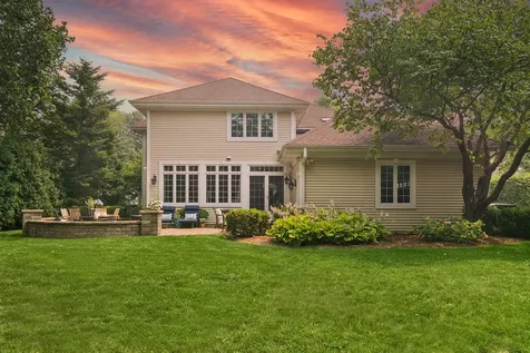 1600 North Vail Avenue Arlington Heights IL 60004