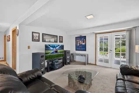 1814 West Catalpa Lane Mount Prospect IL 60056