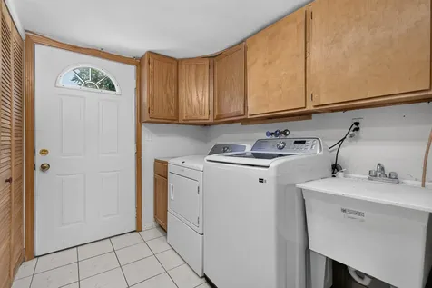 1814 West Catalpa Lane Mount Prospect IL 60056