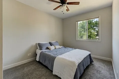 2401 Brunswick Circle Woodridge IL 60517