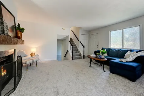 2401 Brunswick Circle Woodridge IL 60517