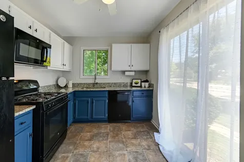 2401 Brunswick Circle Woodridge IL 60517